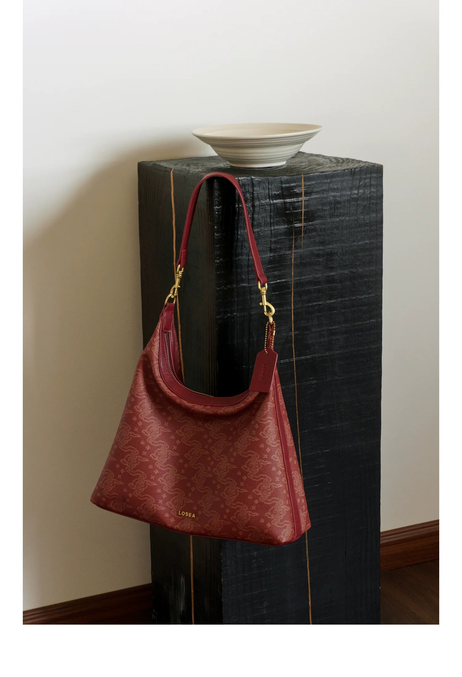 LOSEA Ruyi Moire Shoulder Premium Underarm Bag