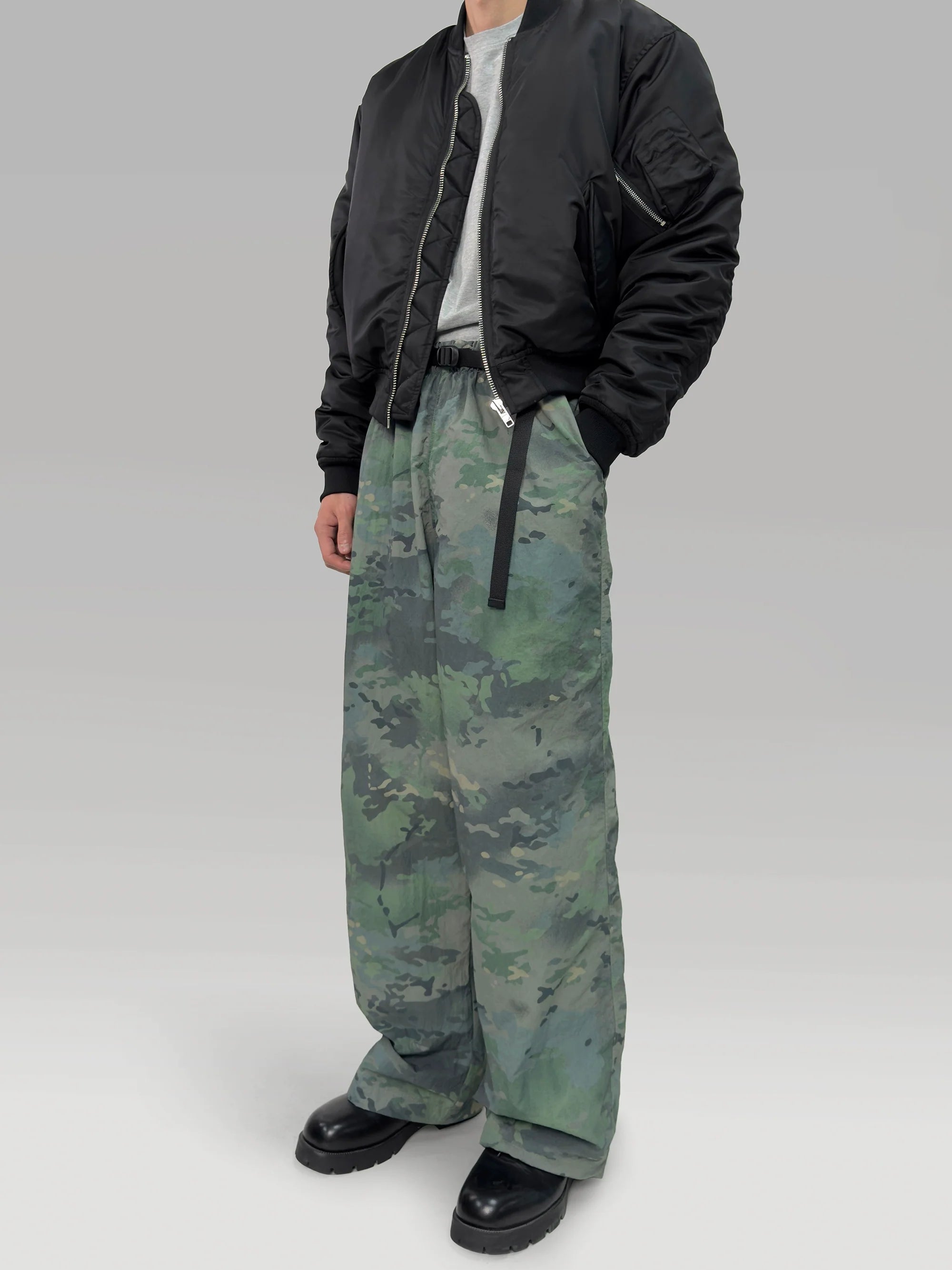 PLUS NO LOGO Green Camouflage Loose Wide-leg Sports Trousers