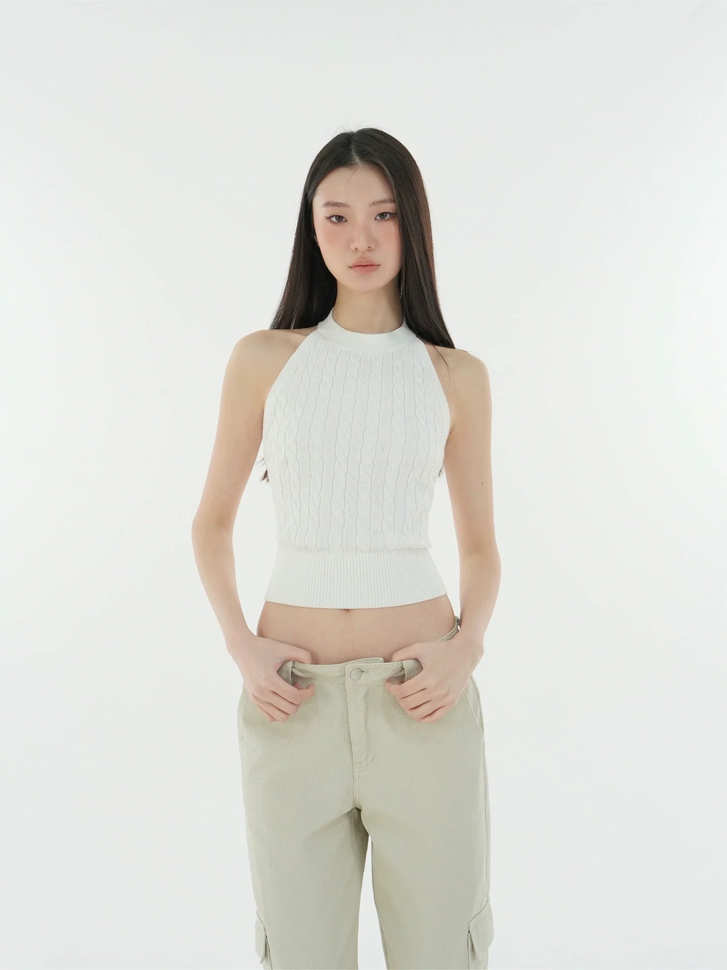 Jim Kennet Halter Twist Thin Knitted Short Neck Top