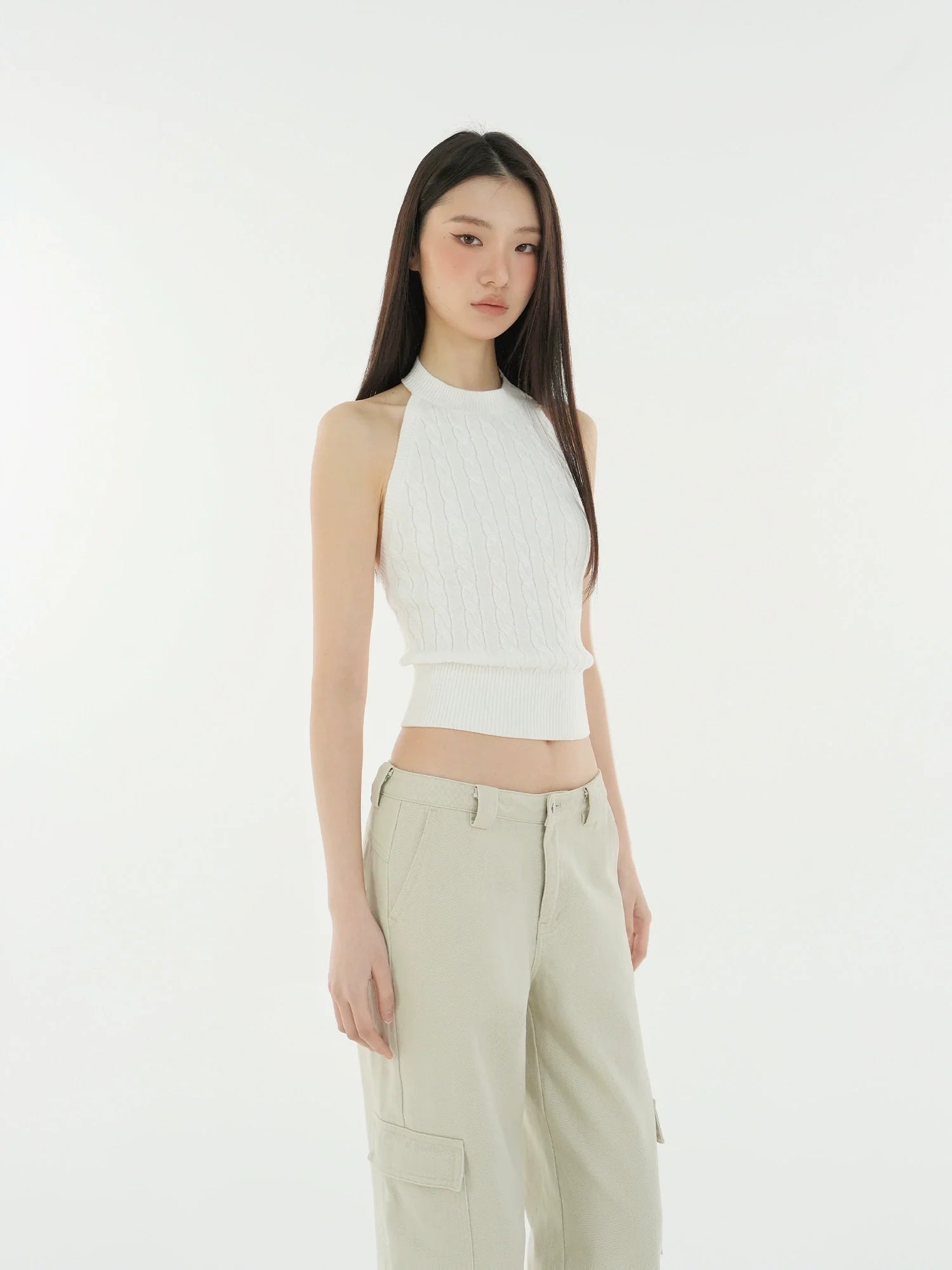 Jim Kennet Halter Twist Thin Knitted Short Neck Top