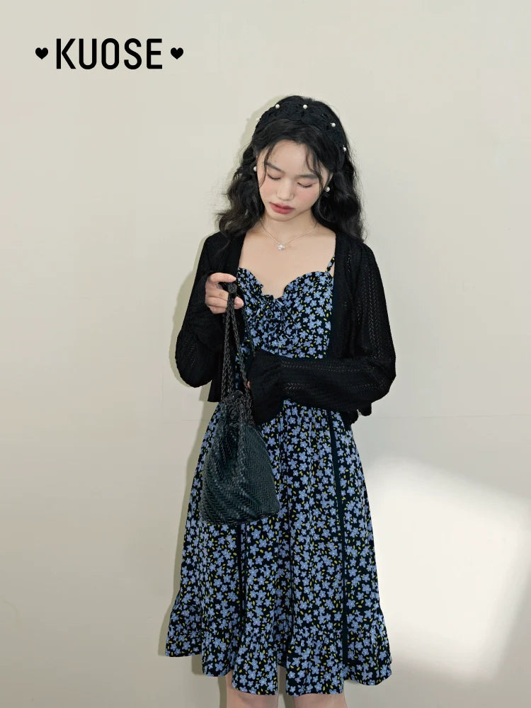 Kuose Floral Suspender Skirt Blue Two-piece Set