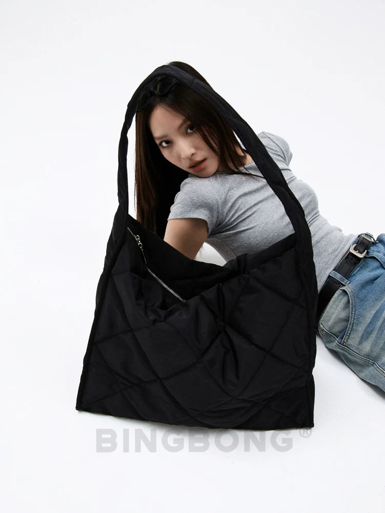 BINGBONG Simple Large-capacity Commuter Messenger Shoulder Bag