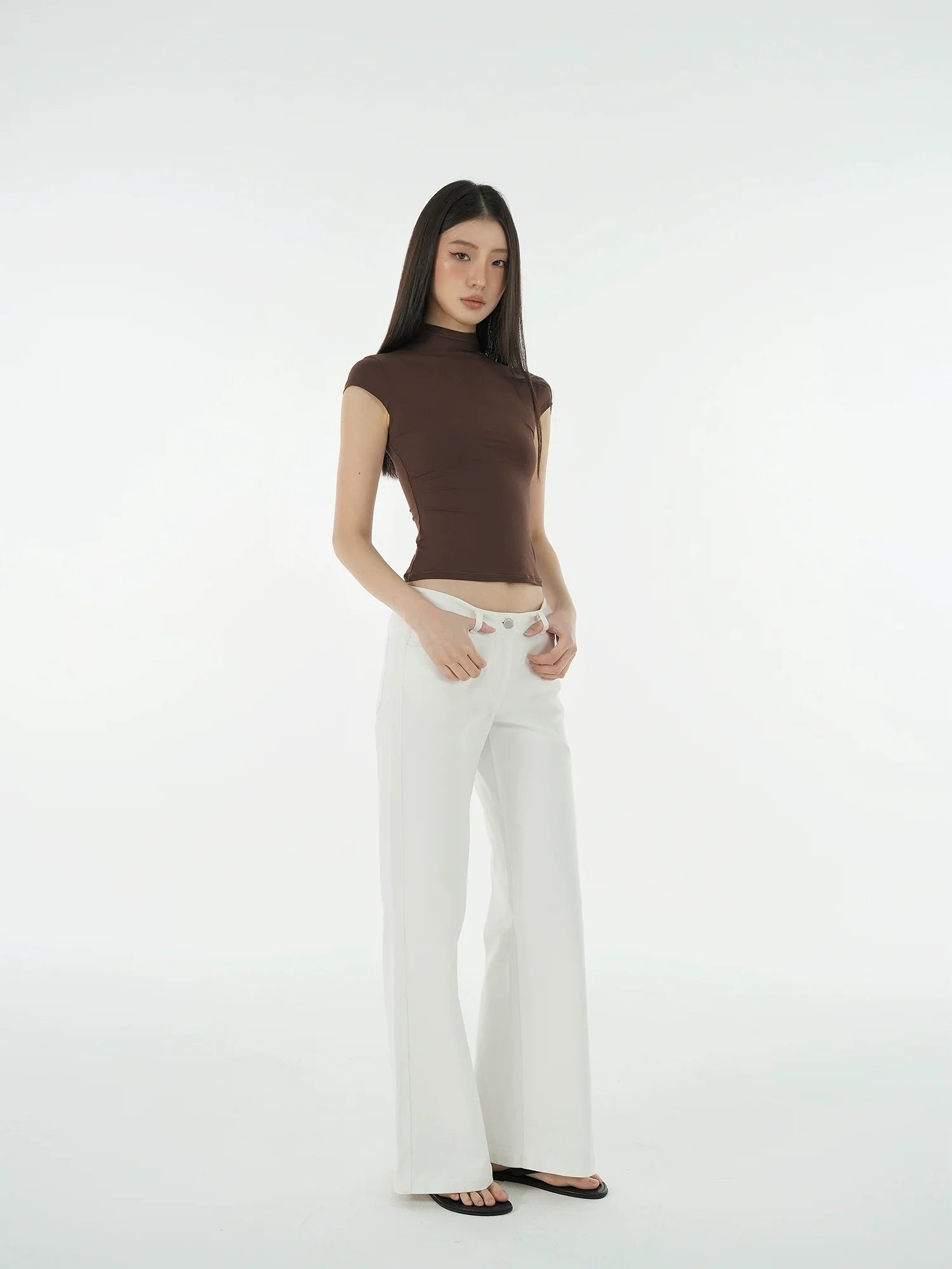Jim Kennet Nude Semi-turtleneck High Stretch Slim Tee