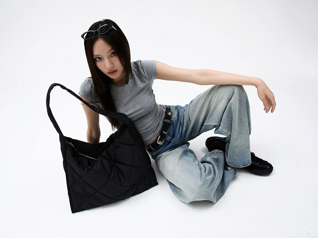 BINGBONG Simple Large-capacity Commuter Messenger Shoulder Bag