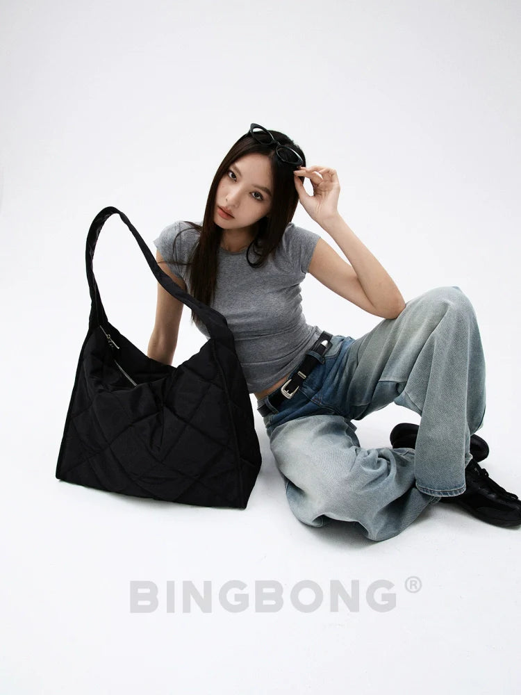 BINGBONG Simple Large-capacity Commuter Messenger Shoulder Bag