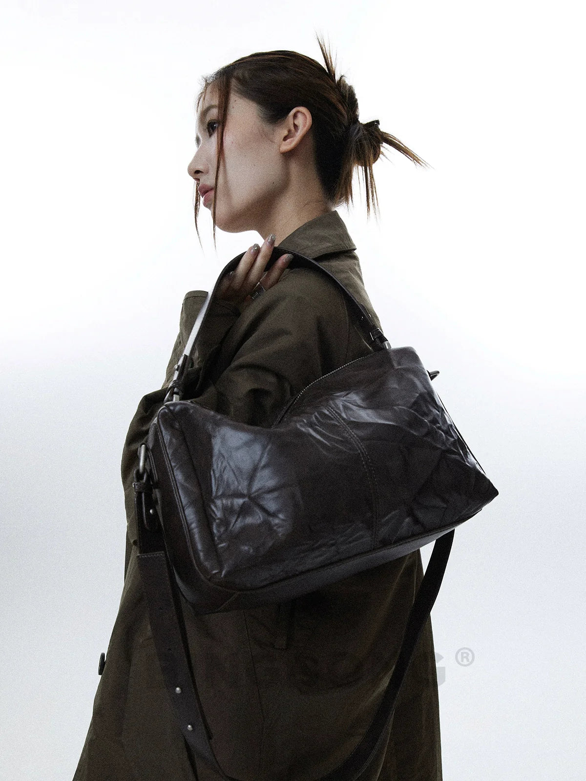 BINGBONG Retro Tofu Pillow Bag Pleated Shoulder Messenger Bag