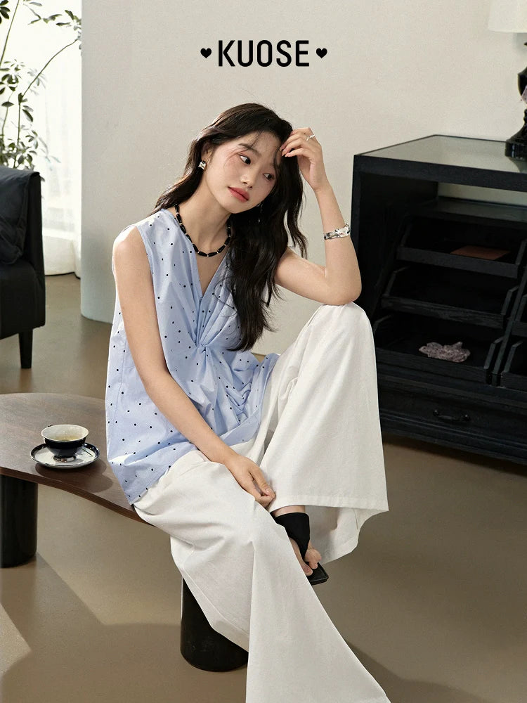 Kuosev Neck Polka Dot Kink Sling Vest