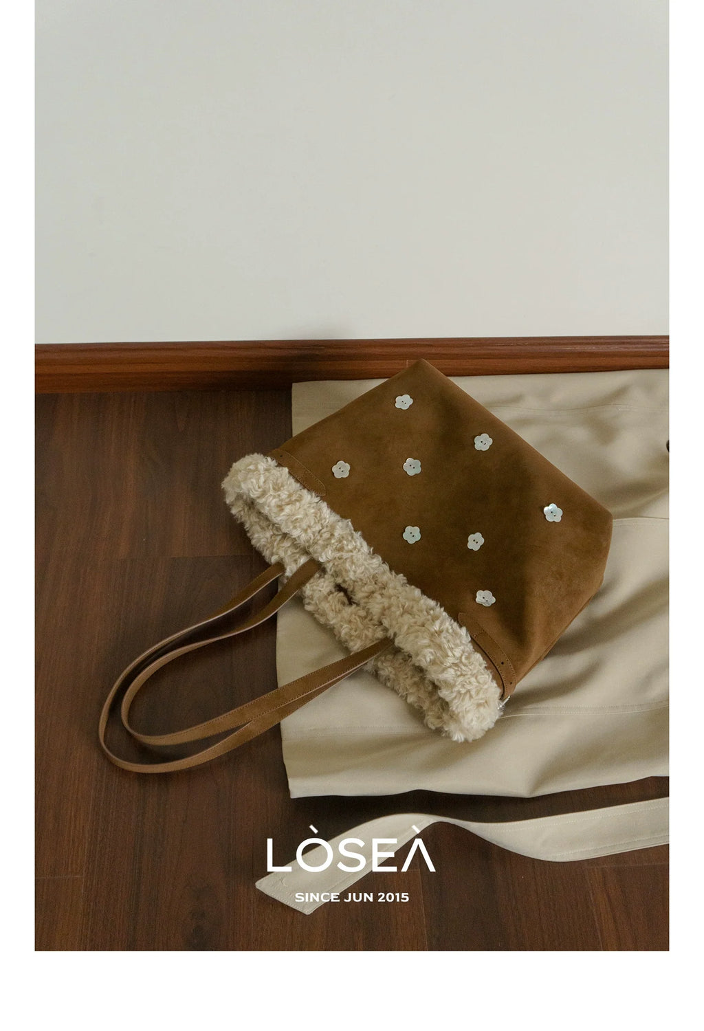 LOSEA Plush Large Capacity Tote Bag