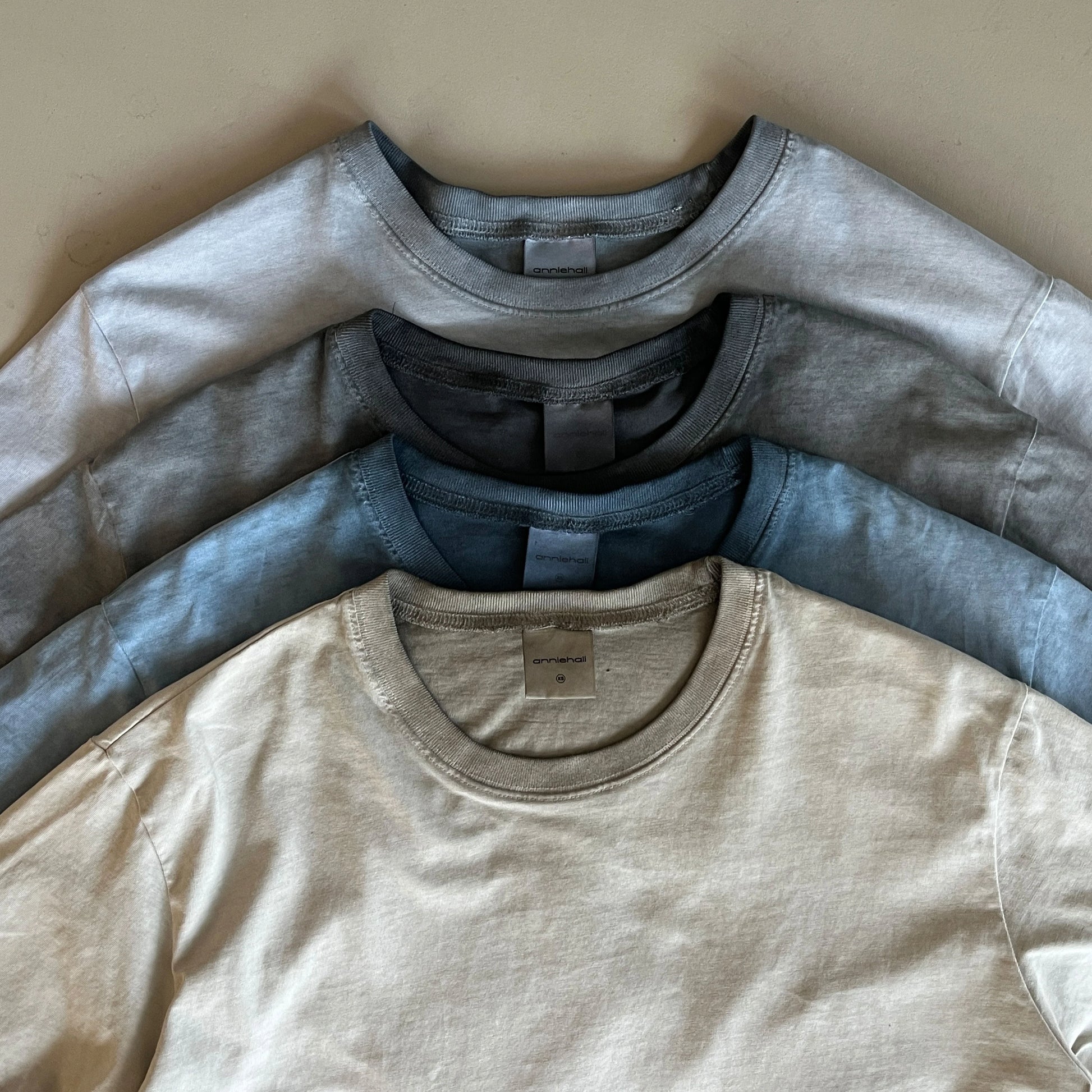 Anniehall Dirty and Smudged Washed Old Retro Tee