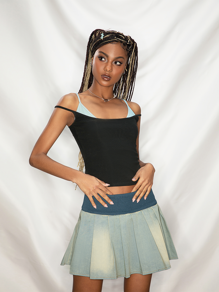 ABMY Slim-fit Contrasting Fake Two-piece Sling Vest