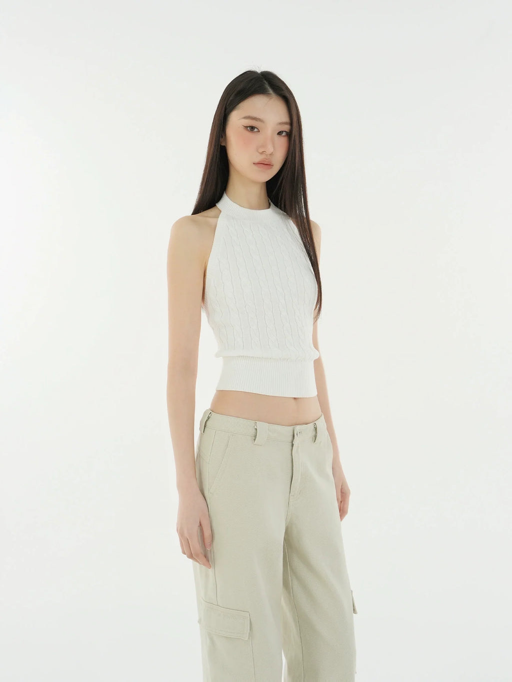 Jim Kennet Halter Twist Thin Knitted Short Neck Top